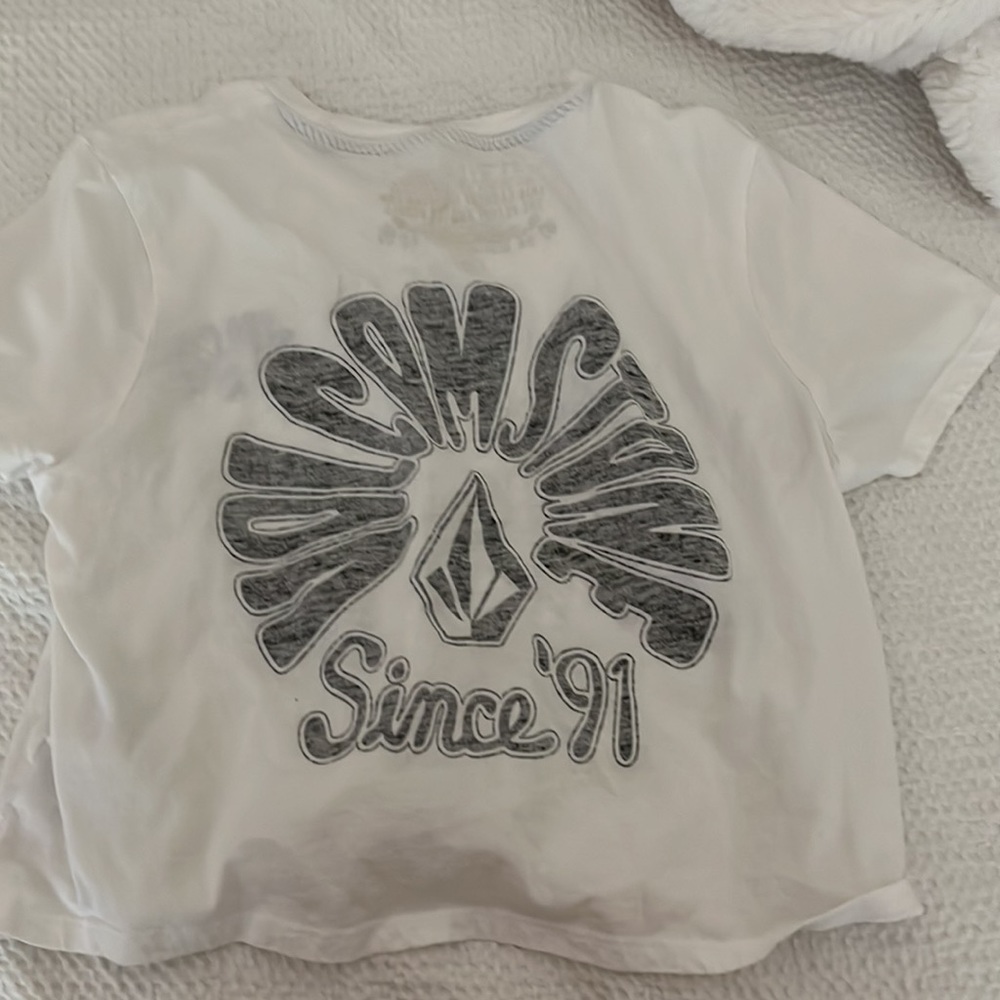 volcom cropped tee - Picture 2 of 2